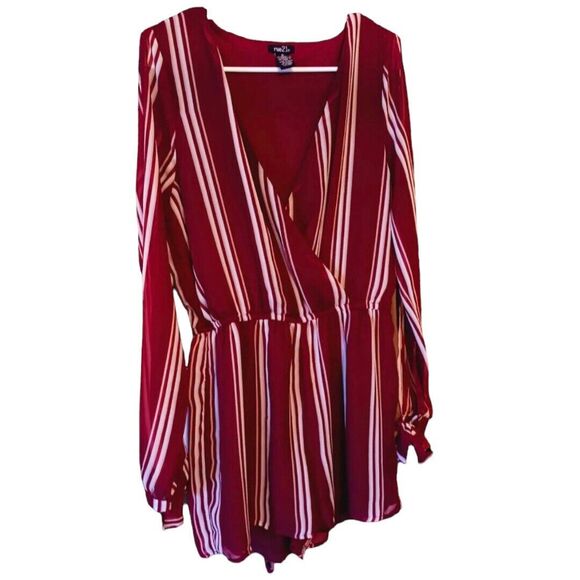 RUE 21 Burgundy White Striped Split Sheer Sleeves Romper Lined Shorts Size Med - Picture 2 of 7